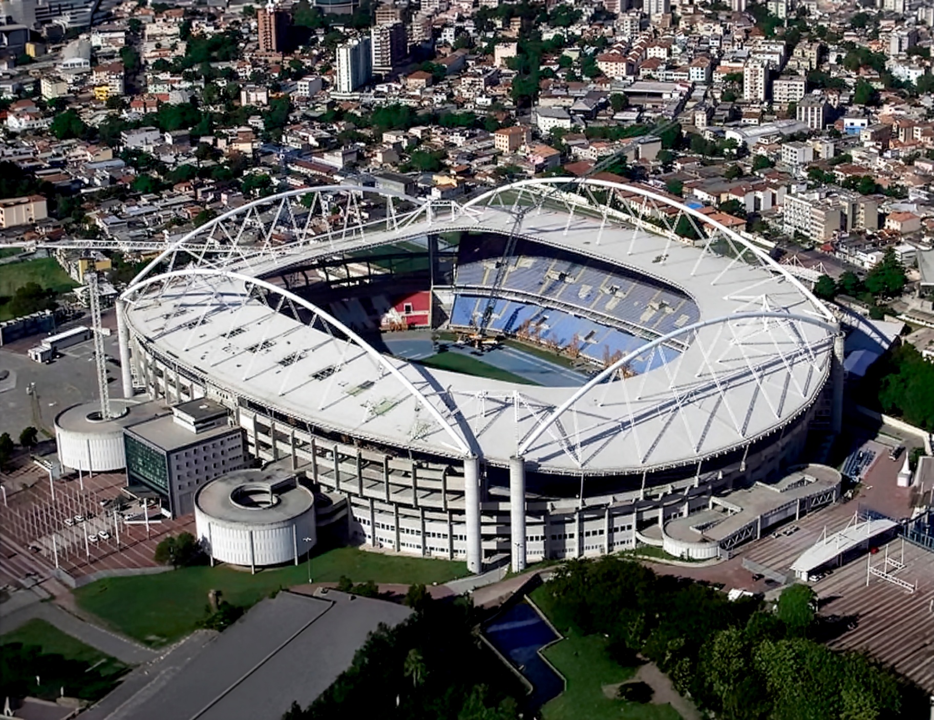 Cobertura executada — Estádio Nilton Santos